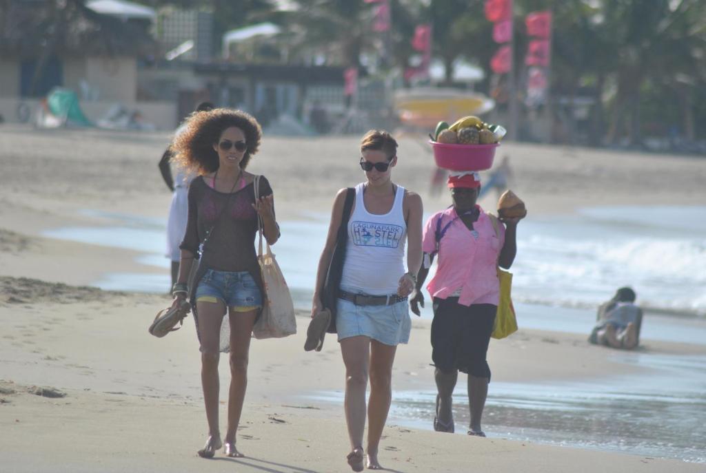 Hotel Cabarete Surf Camp Exterior foto